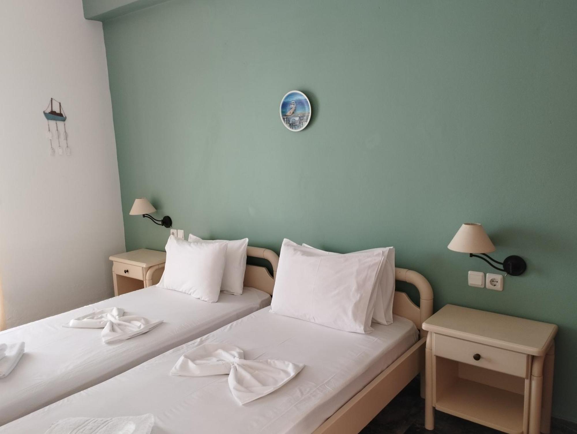 Aparthotel Marisini Sea View Batsi Exterior foto